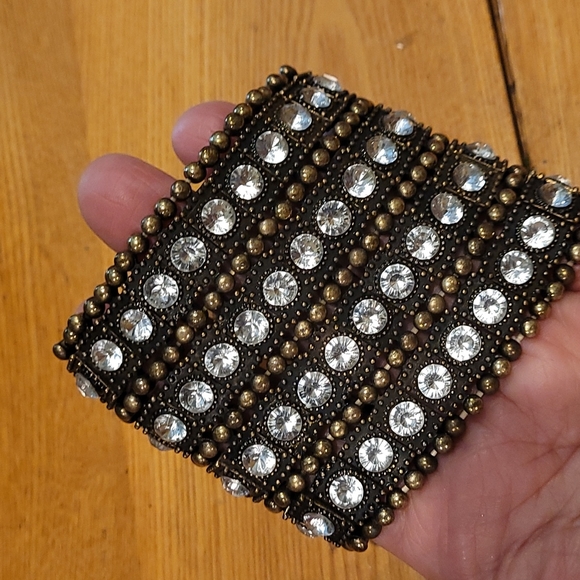 Rhinestone & Brass Beaded bracelet LIKE NEW, Heavy wirh A Lovely Fit! - Picture 4 of 7